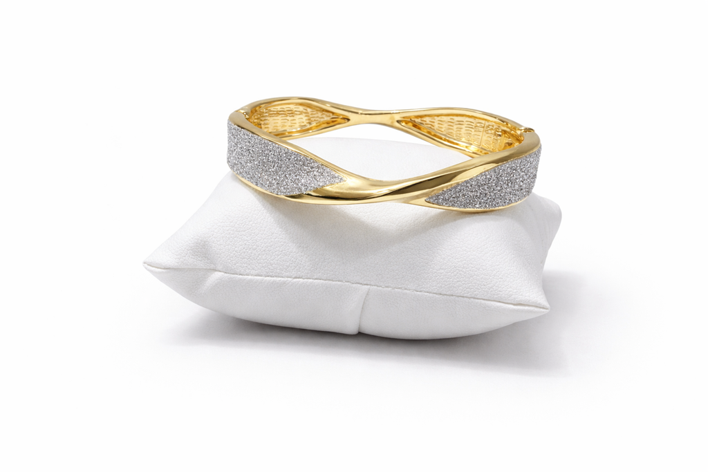 Gold Glittering Hinged Bracelet